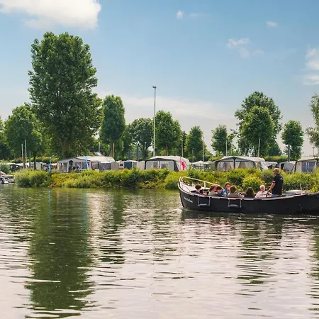 Marinapark Bad Nederrijn Holiday park *