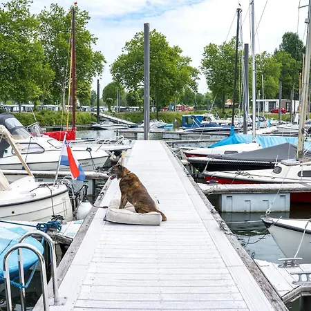 Marinapark Bad Nederrijn Holiday park *