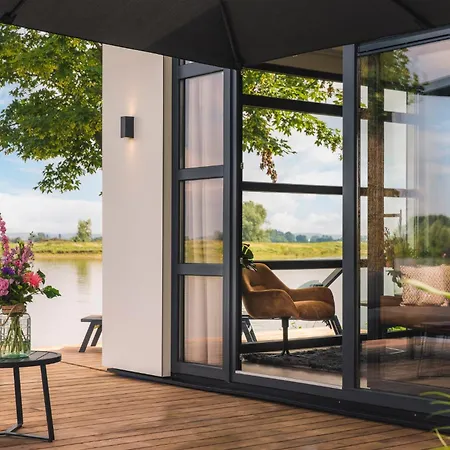 Marinapark Bad Nederrijn Holiday park Maurik