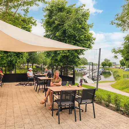 Marinapark Bad Nederrijn Aldeamento Turístico
