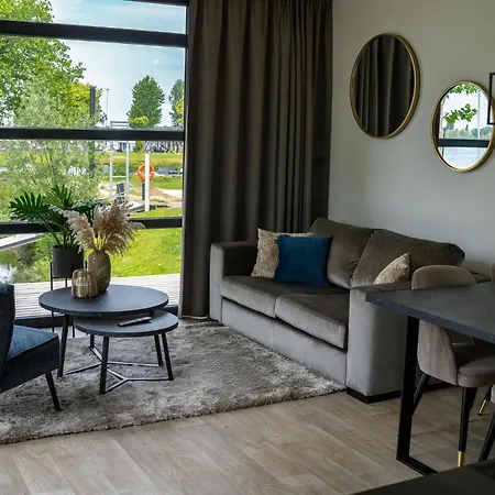 Marinapark Bad Nederrijn Aldeamento Turístico