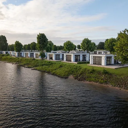 Marinapark Bad Nederrijn Aldeamento Turístico *